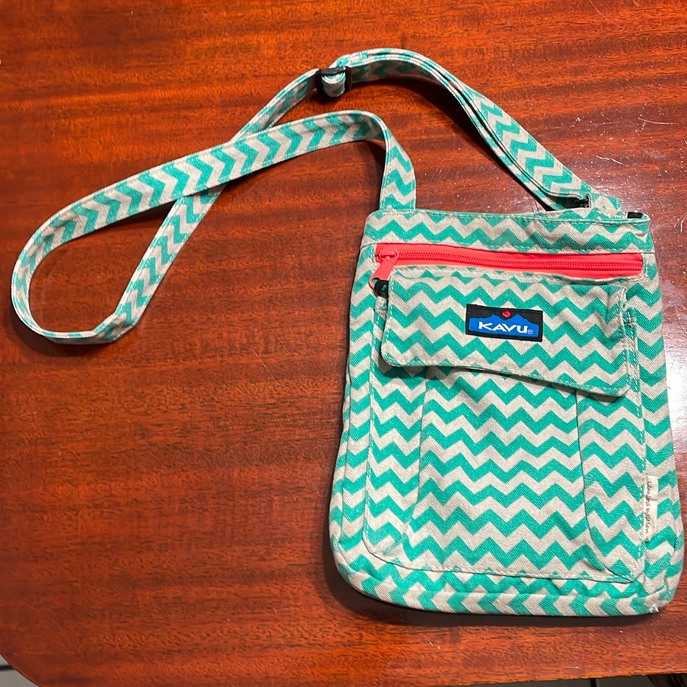 Kavu Purse